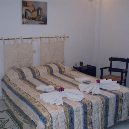 Residence Gerani Amoudara  Ngoại thất bức ảnh