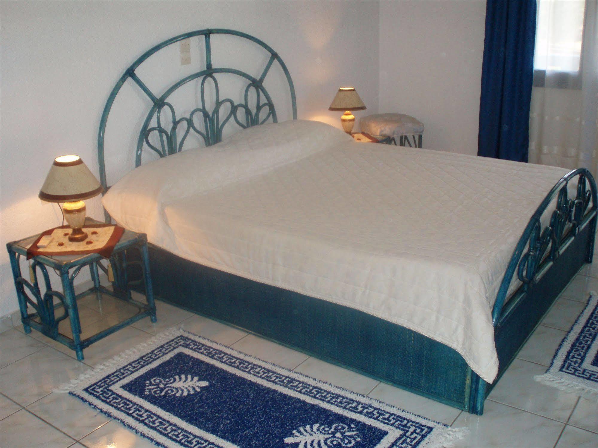Residence Gerani Amoudara  Ngoại thất bức ảnh