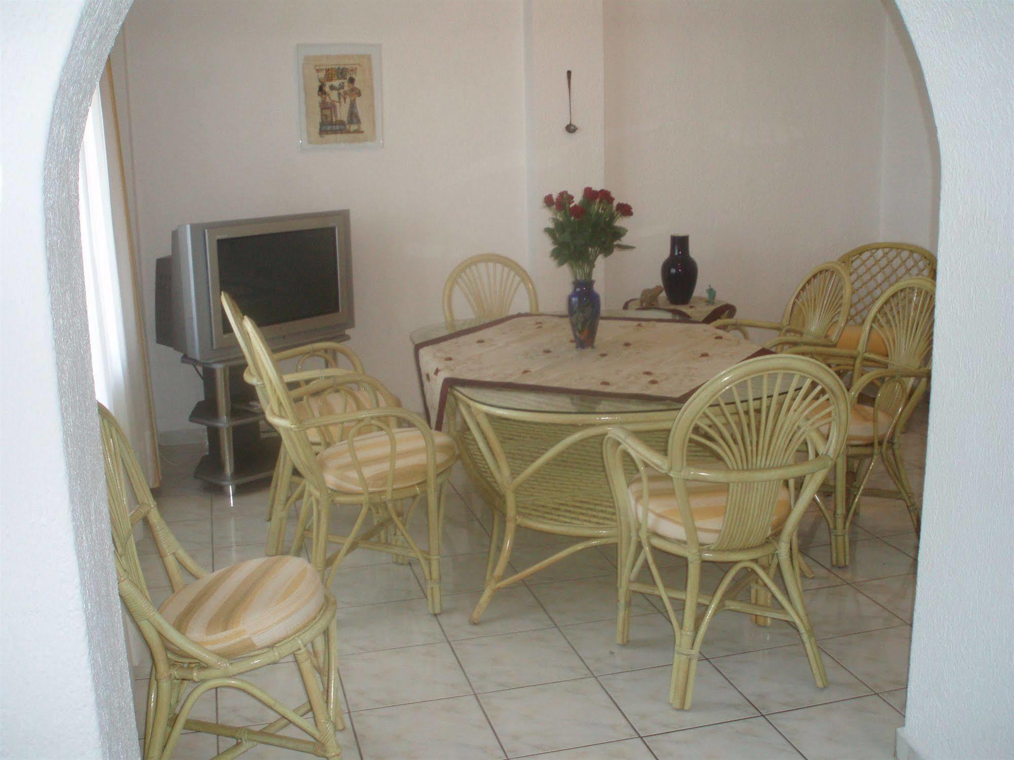 Residence Gerani Amoudara  Ngoại thất bức ảnh